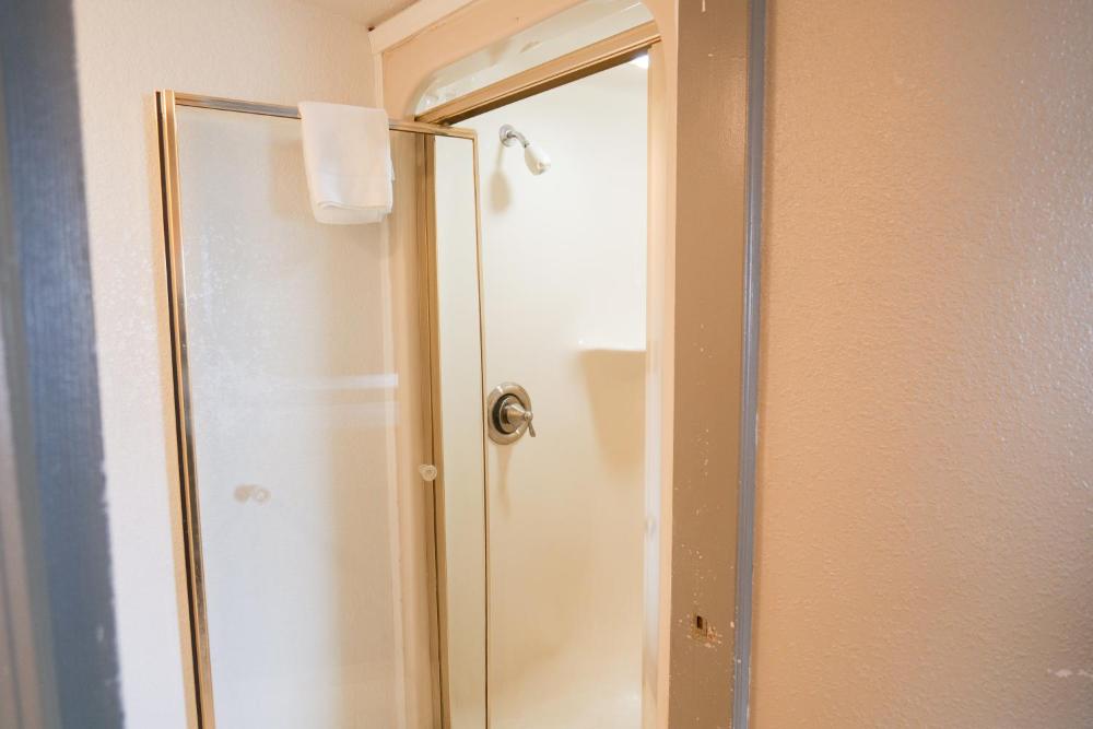 Double Room with Two Double Beds - Non-Smoking interior